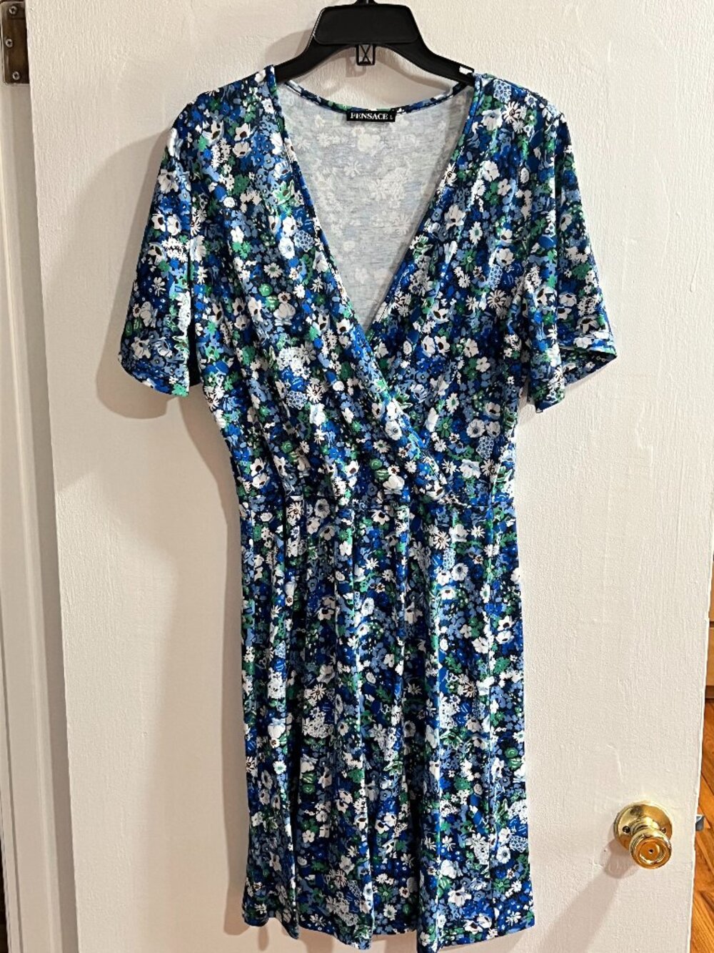 Fensace V-Neck Sundress Size Large - Blue and Green Floral NWOT